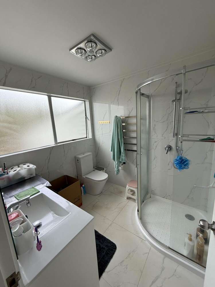 22 Harford Place Pakuranga Heights_13
