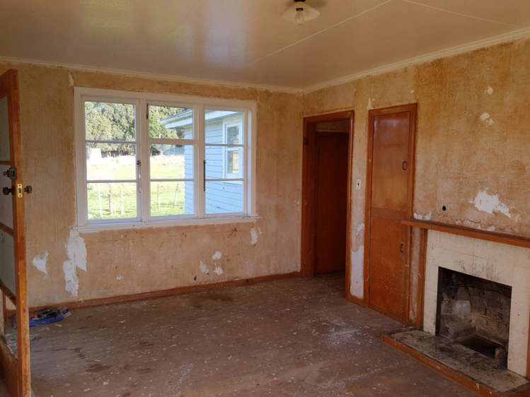 32 High Street Eketahuna_4