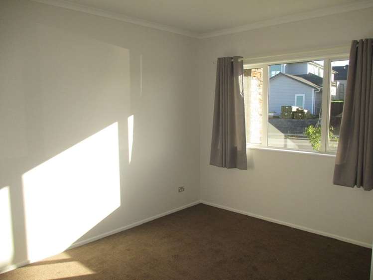 31 Mataroa Crescent Flagstaff_13