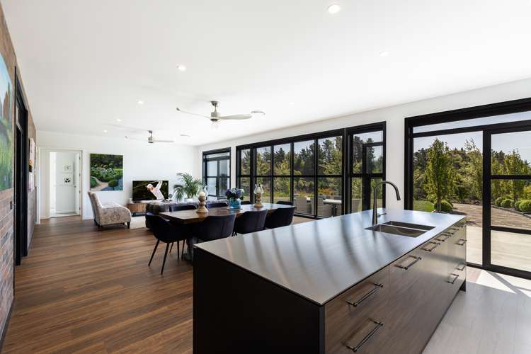 10 Kohuhu Lane Redwood Valley_6