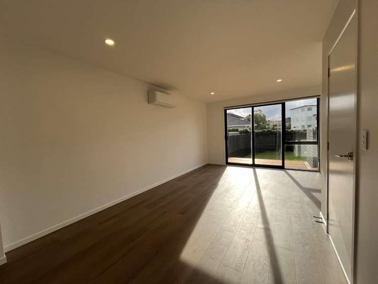 3/56 Kervil Avenue Te Atatu Peninsula_5