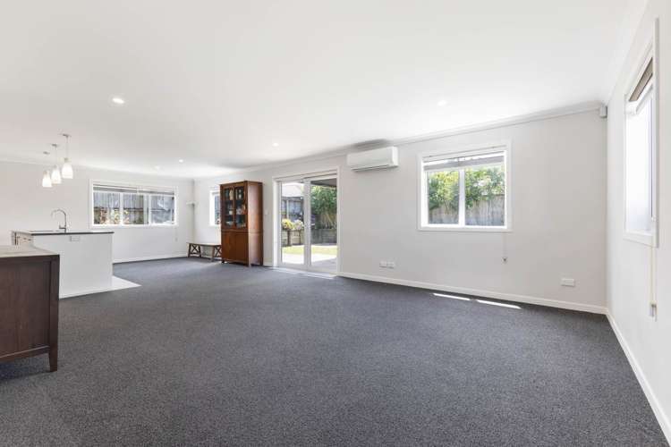 20 Regis Park Drive Pukekohe_5