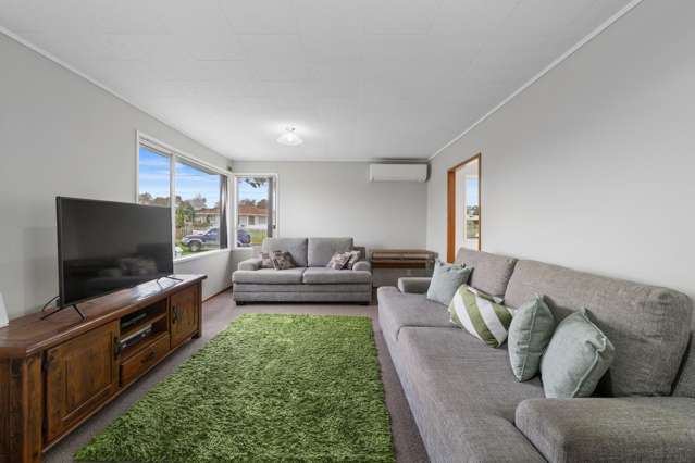 8 Aldo Place Clover Park_1