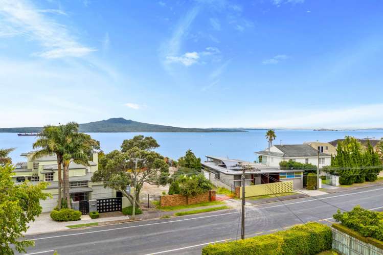 53 Seacliffe Avenue Belmont_6