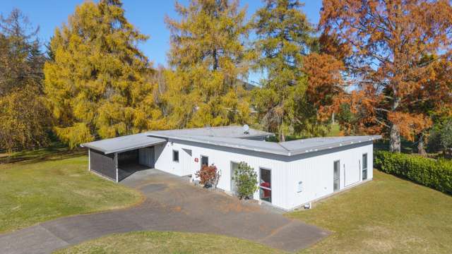 Fun Filled Kinloch Retreat