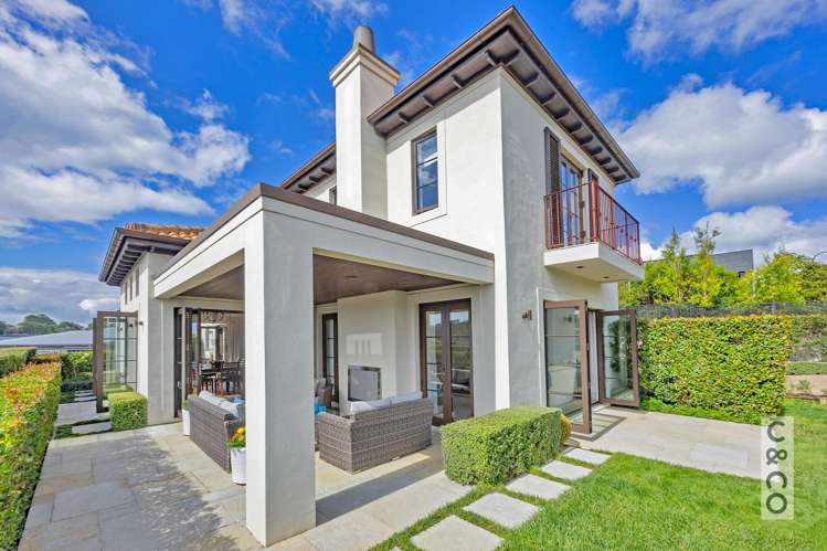 8 Tauwaka Crescent Riverhead_59