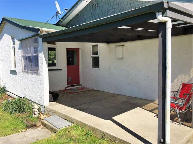 4 High Street Clinton and Surrounds_22