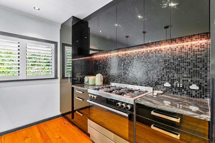 39 Sherwood Avenue Te Atatu South_10