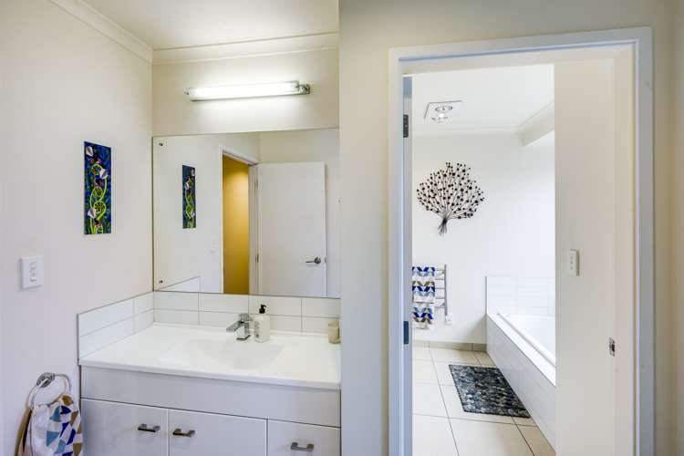 3 Waitaha Place Clive_8