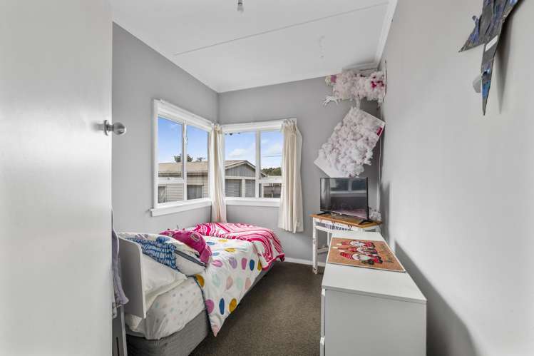 1 Caplen Street Hawera_11