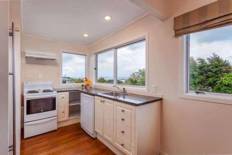 4 Aldersgate Road Hillsborough_7