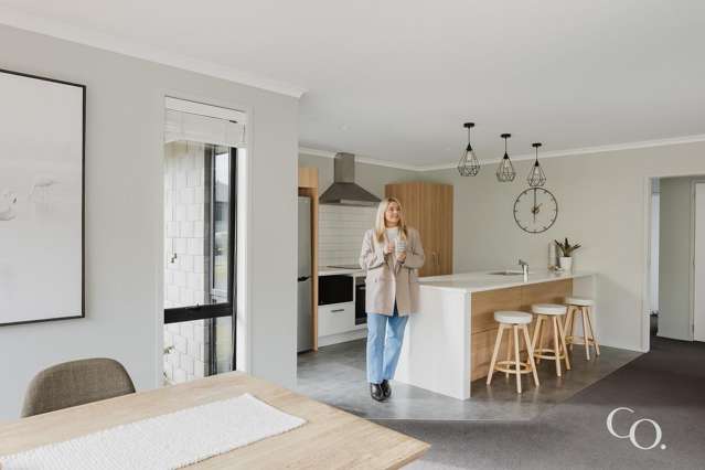 14 Cowell Crescent Pyes Pa_3