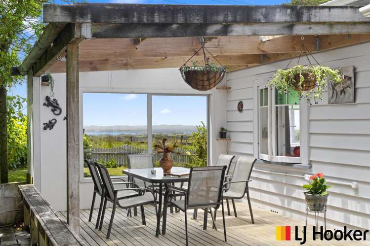 356 Hamilton Road Awhitu_9