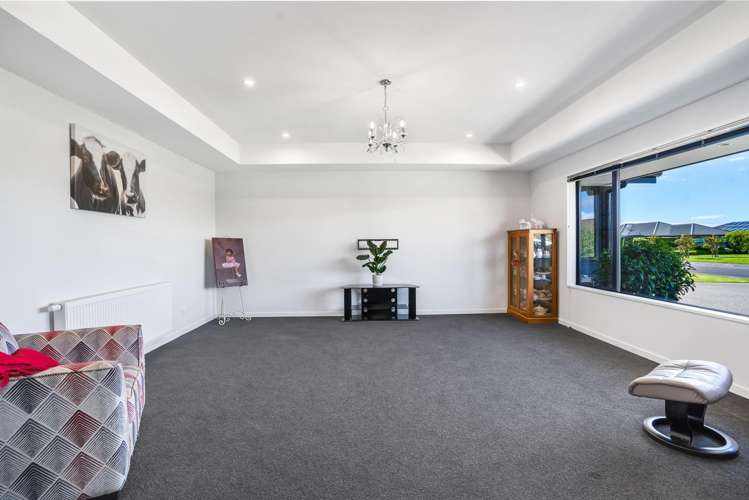 28 Talboys Drive Winton_11