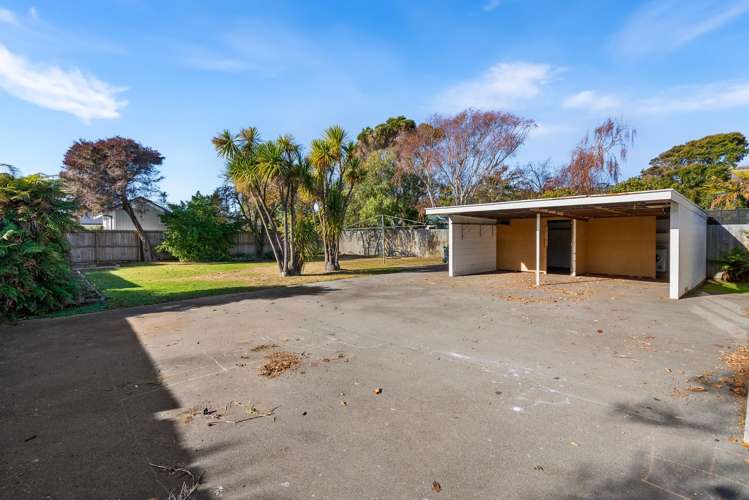 20 Celia Street Redcliffs_19