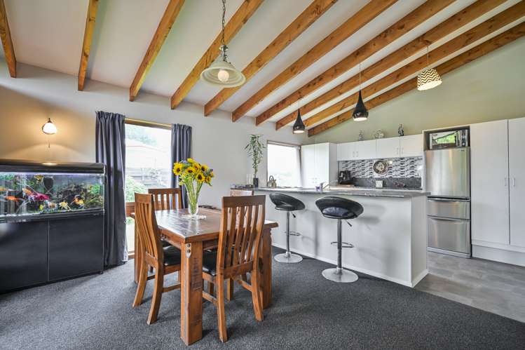 32 Lorne Crescent Flaxmere_10