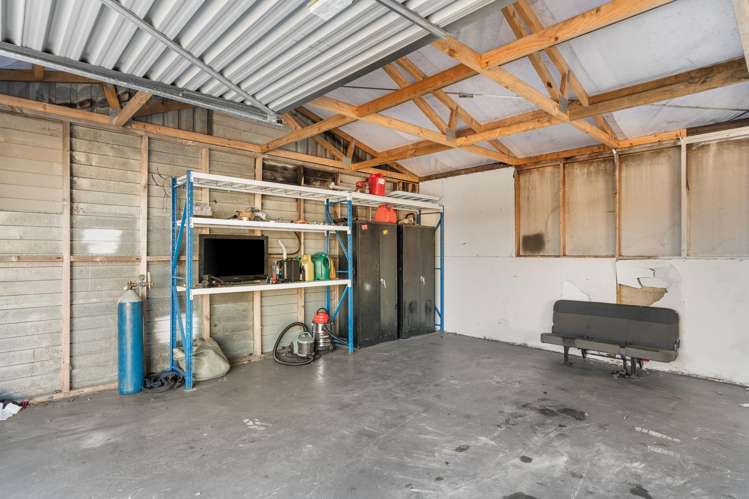 25 Pinewood Avenue North New Brighton_22