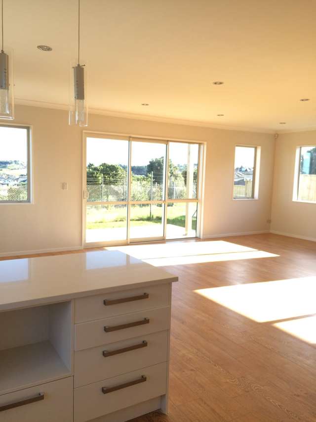 43 Maylee Crescent Gulf Harbour_2