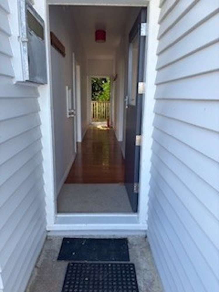 93 Nevay Road Miramar_8