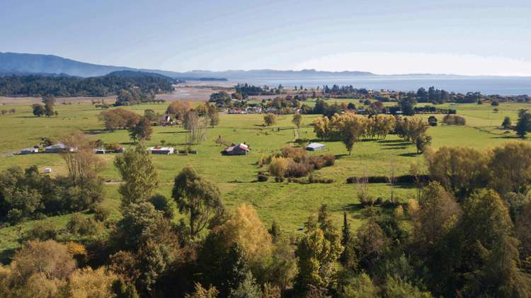 99 Clifton Road Kahurangi National Park_11