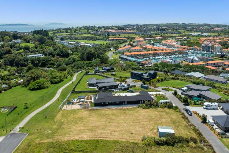 3 Laguna Place Matakatia_3