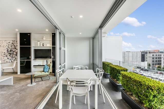 Quality and spacious north-facing living