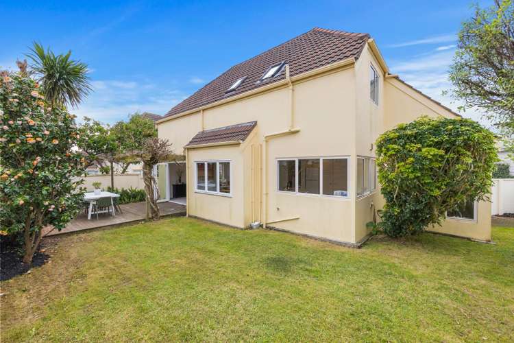 2/142 Riddell Road Glendowie_17