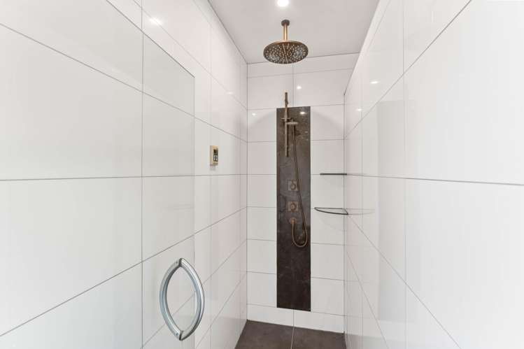 158 Raumati Road Raumati Beach_24