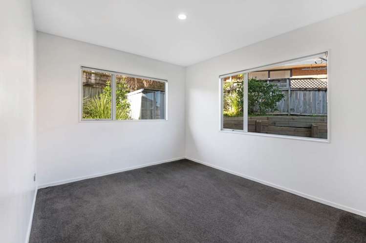 20 & 20A Mahoney Drive Albany_20