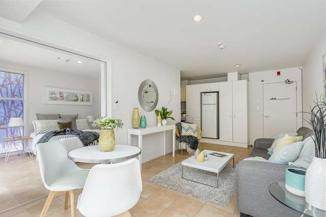 10/8 Clayton Street Newmarket_3