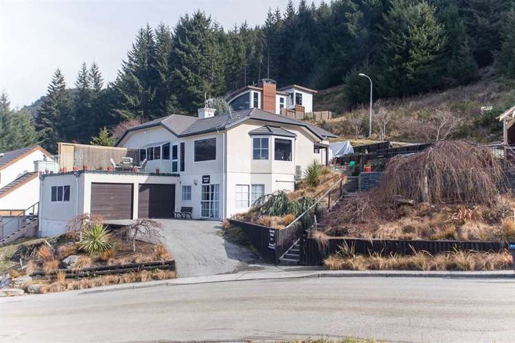 52 Greenstone Place Fernhill/Sunshine Bay_4