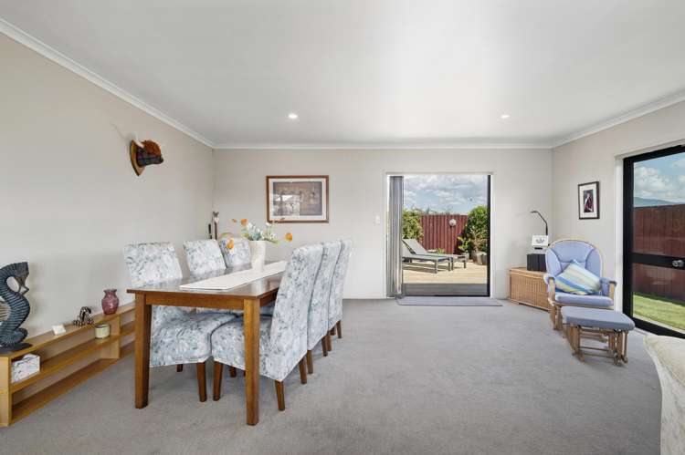 67 Carroll Place Owhata_8