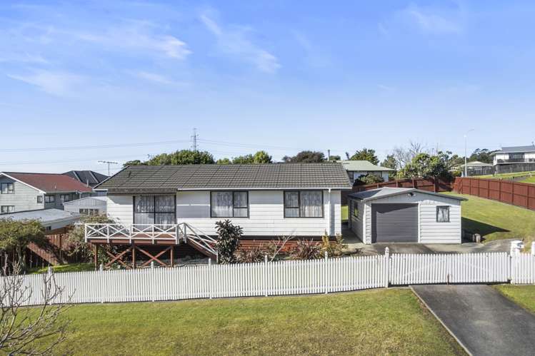 4 Mataura Place Clover Park_1