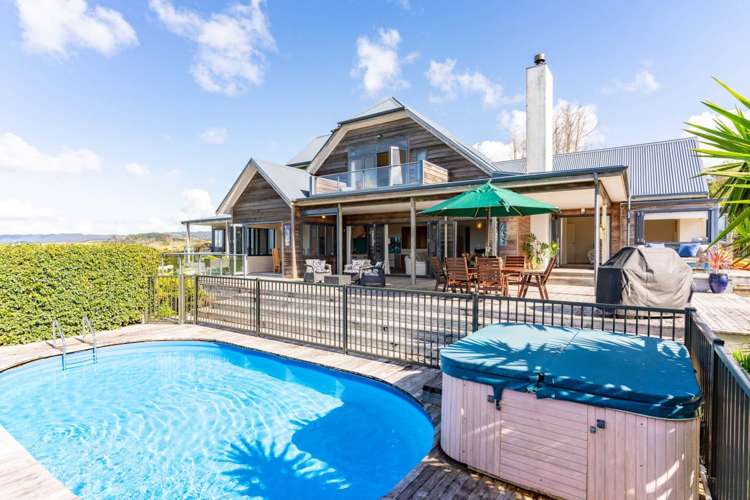 400 Cove Road Waipu_25