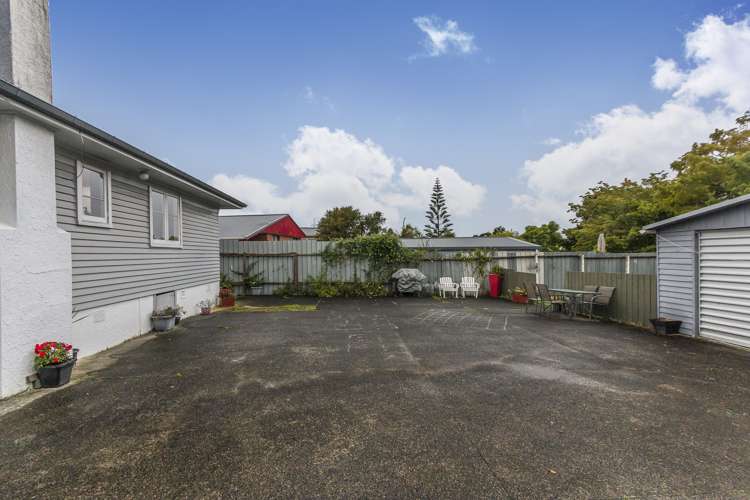 13 Royal View Road Te Atatu South_13