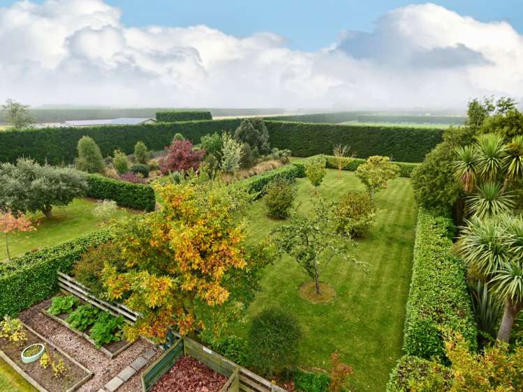 1582 Clintons Road Darfield_19