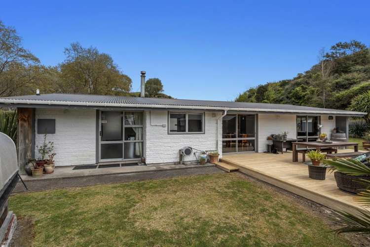77 Valley Road_2