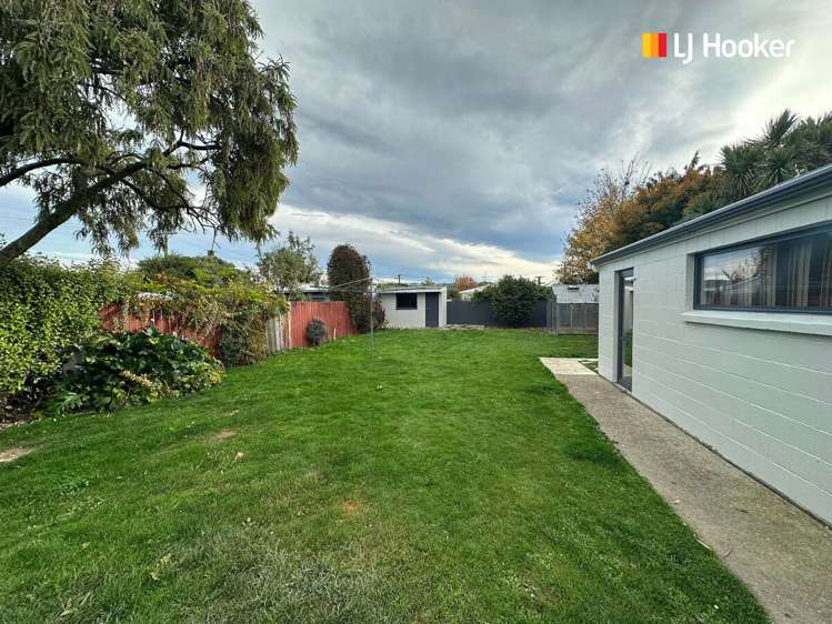 56 Tay Street Mosgiel_19
