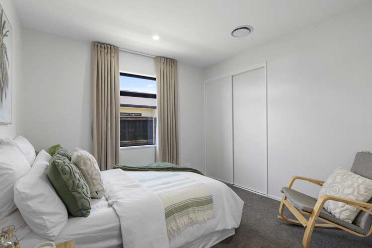 51 Candlesticks Crescent Lincoln_13