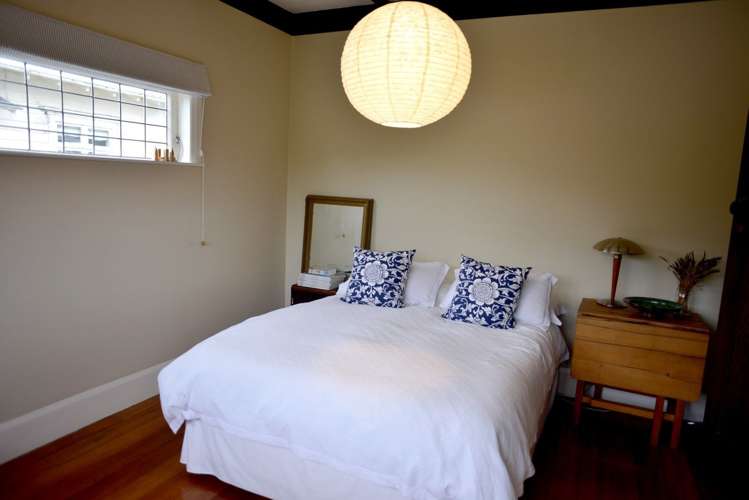 7 Newcastle Terrace Mount Albert_2