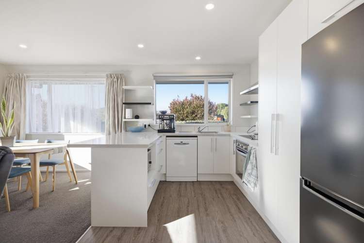 39 Baynes Street Burwood_7