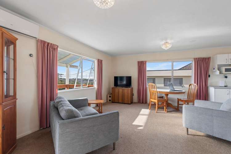 2/321 Triangle Road Massey_2