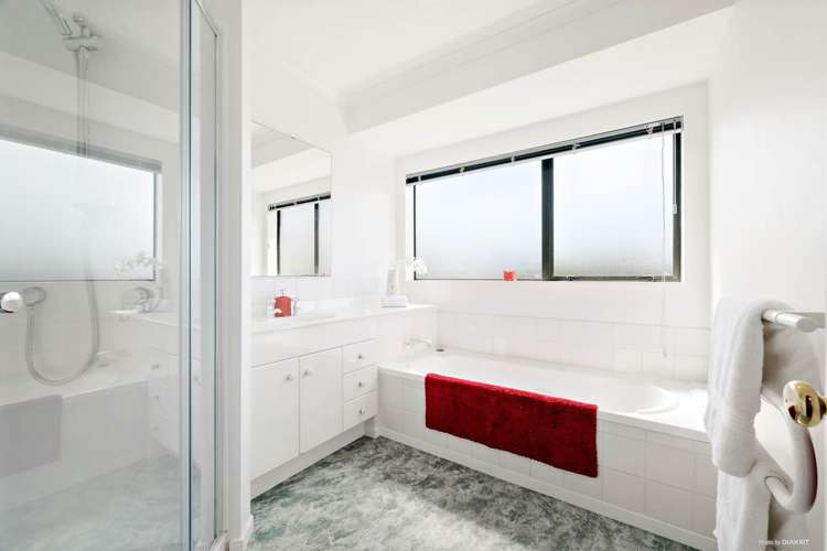 33a Schnapper Rock Road Greenhithe_11