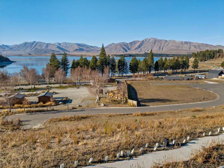 Station Bay Lake Tekapo_8