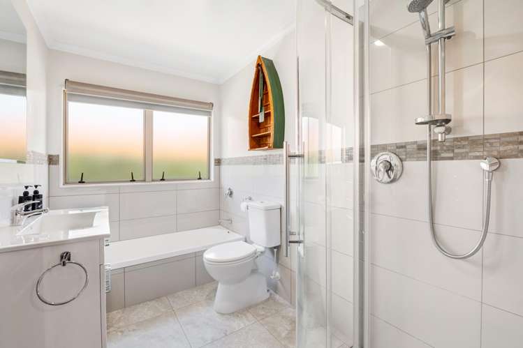 15 Cascaden Road Gulf Harbour_11