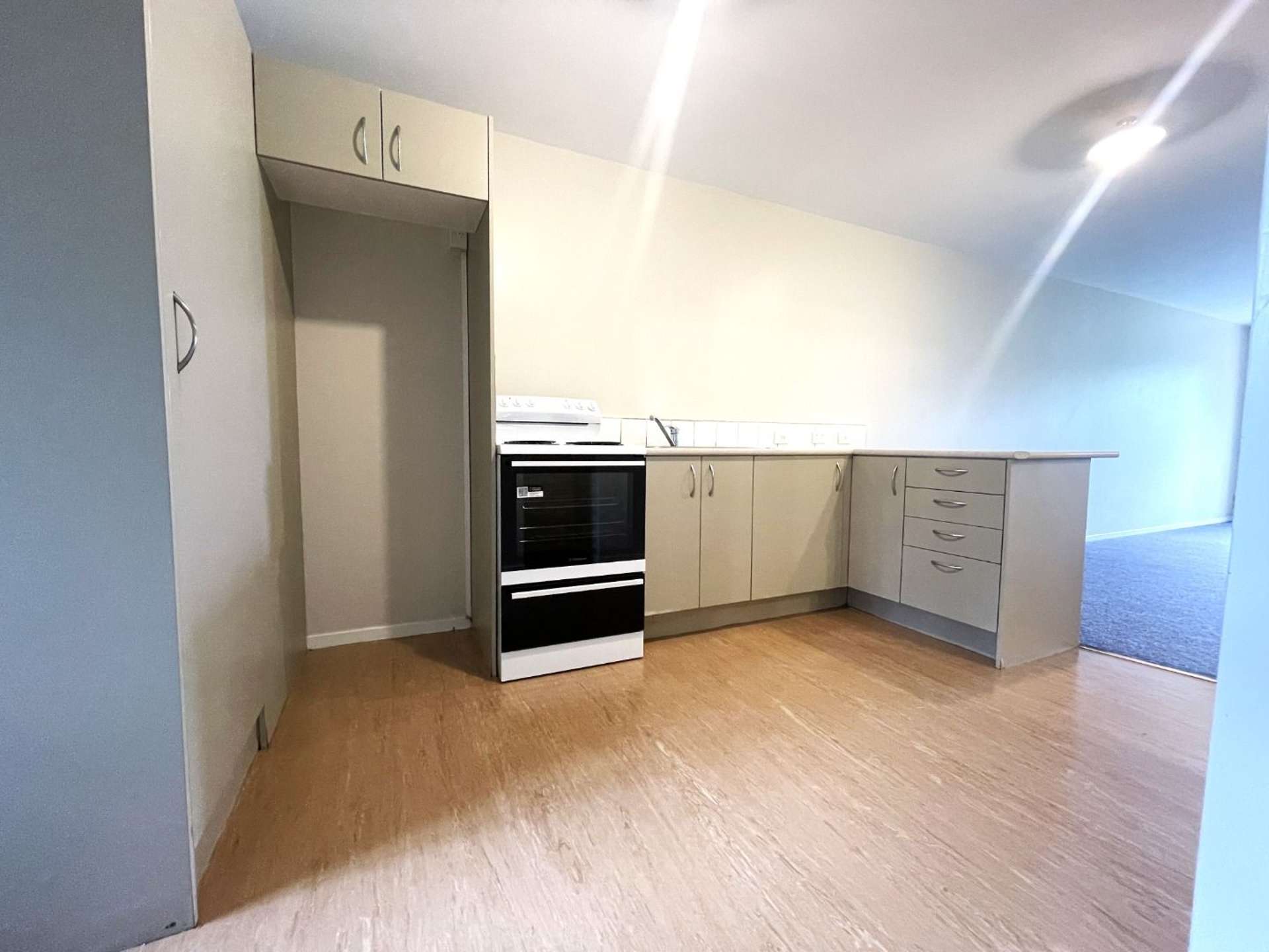 6/242 Great North Road Henderson_0