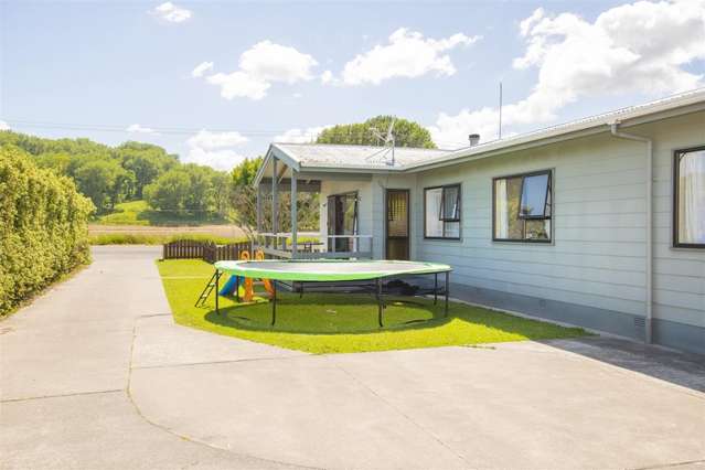 396 Ormond Road Lytton West_4