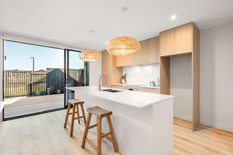 2/1 Adzebill Court Rototuna North_3