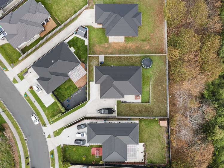 32 Peacock Place Pokeno_27