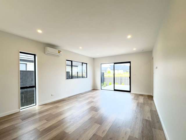 25 Matahae Crescent Wainui_1